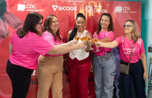 Brinde no lançamento da CDL Mulher Colatina